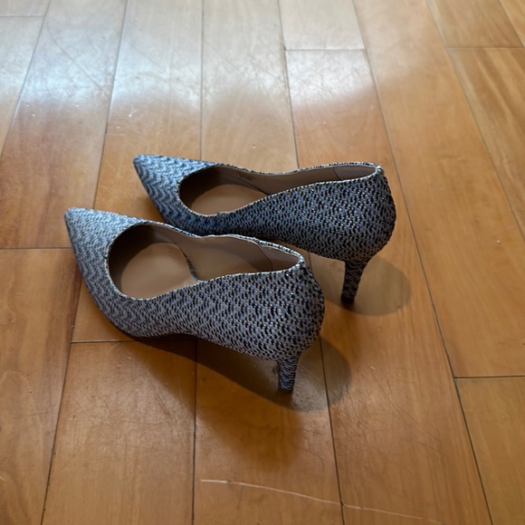 NWOT Alfani Beautiful & Classic heel Navy Blue/Powdered Blue/White/Silver Woven - Picture 4 of 7